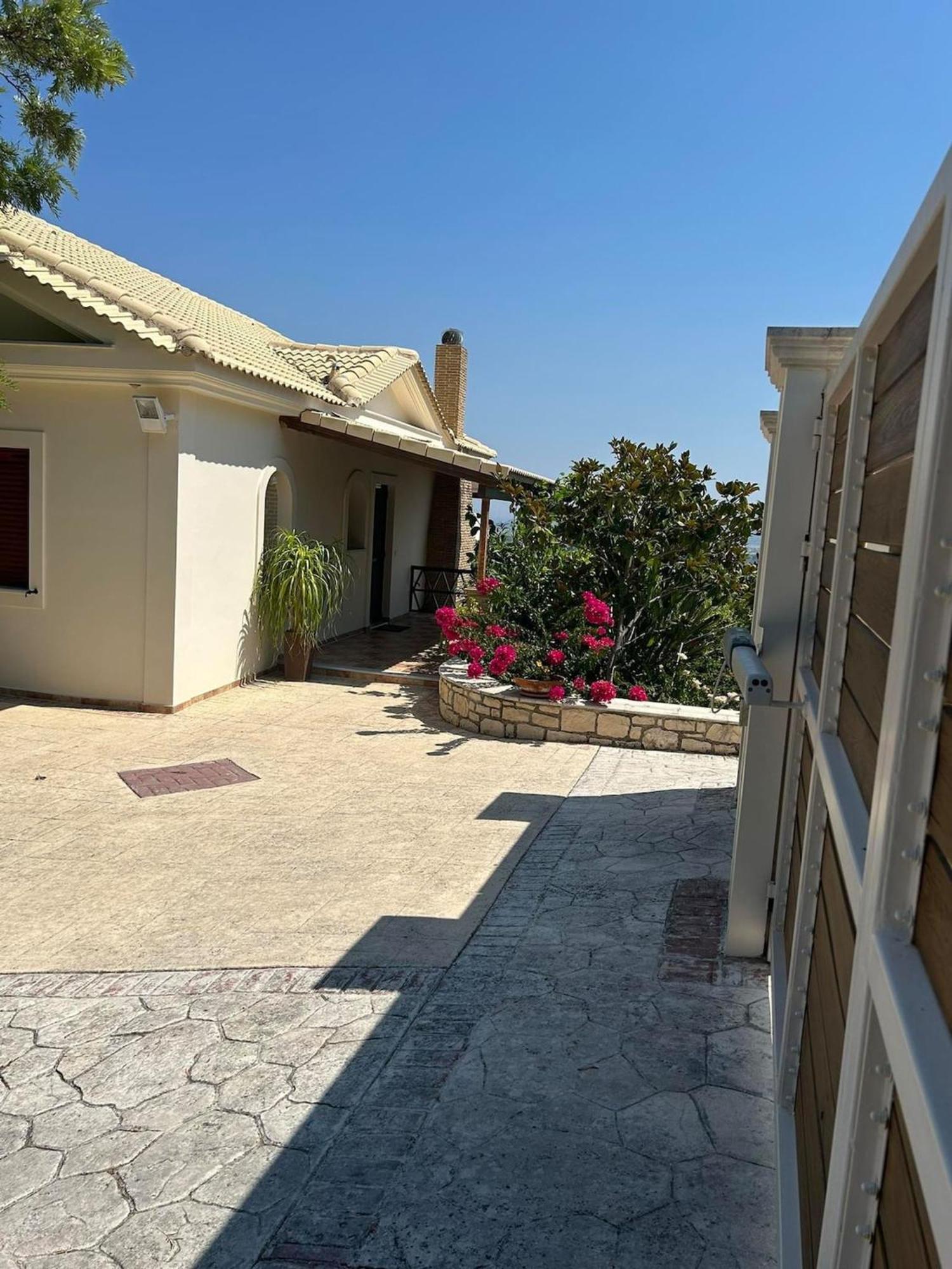 Villa Clairy Mouzakion  Bagian luar foto